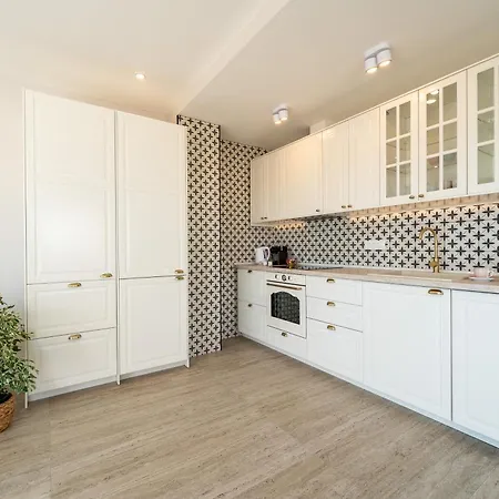 Limoncello דירה זאדאר